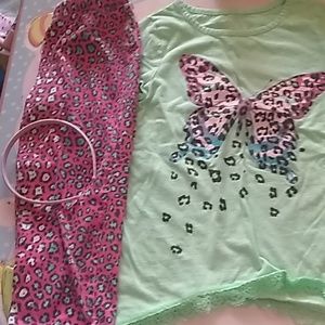 Capris and a t-shirt